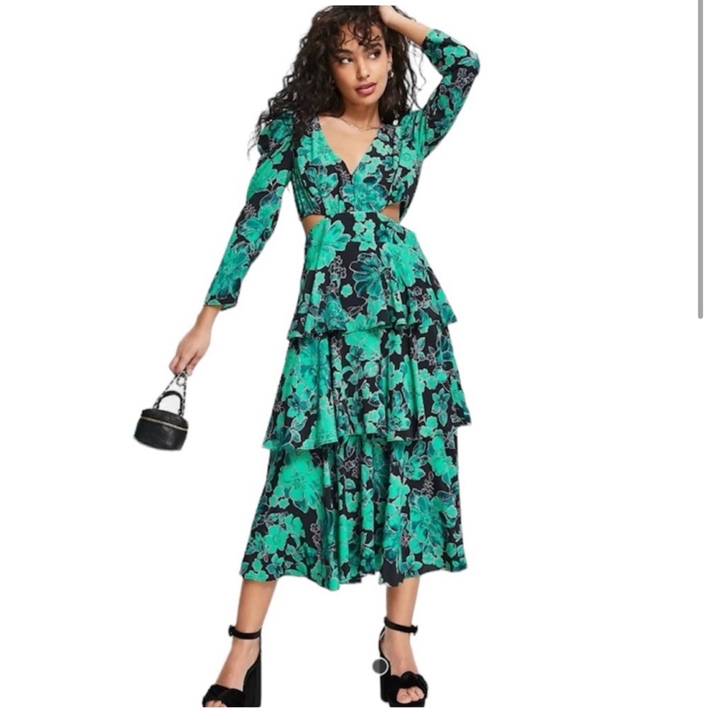 🔥Gorgeous TopShop Midi Dress with Cut Outs US Size 4 🔥